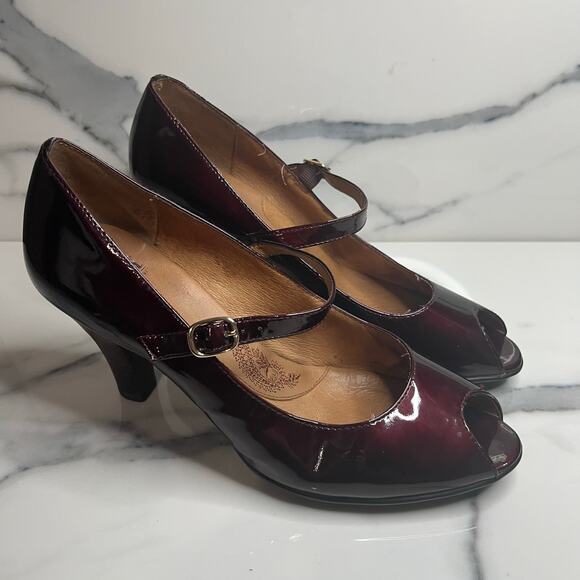 Sofft | Women's Burgundy Patient Leather Peep Toe Octavia Mary Jane Pumps Sz 9.5 - Picture 1 of 8